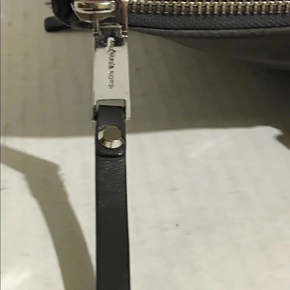 Michael kors grey nylon/ leather hobo handbag - Picture 6 of 8